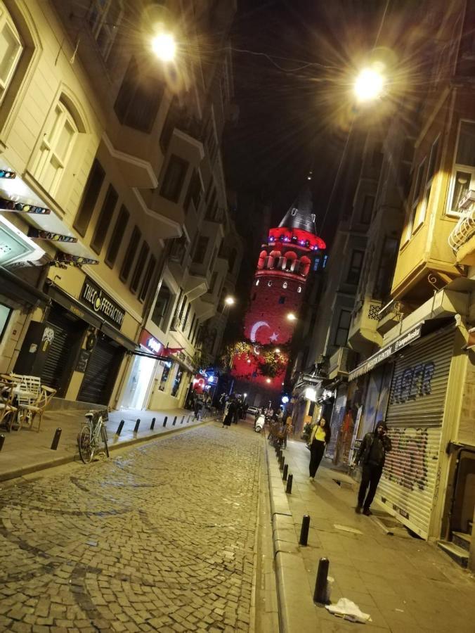 Galata West Hostel Istanbul Bagian luar foto