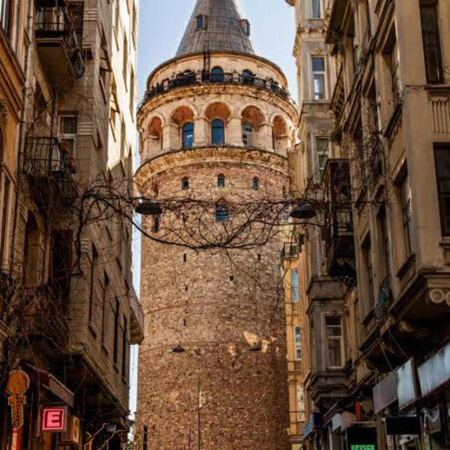 Galata West Hostel Istanbul Bagian luar foto